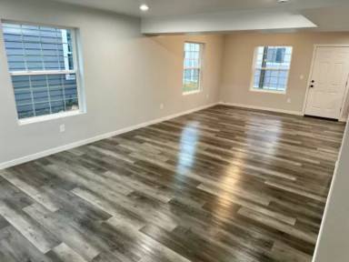 Main picture of 532 Franklin Ct