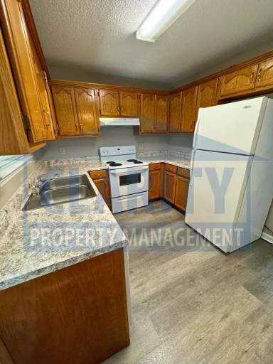 Main picture of 1297 Robin Hood Dr NW