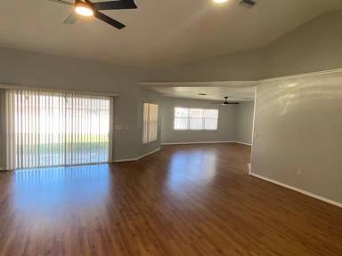 Main picture of 8427 SW 136th St