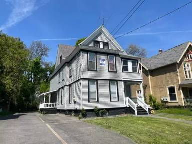 Main picture of 420 Westcott St