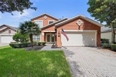 Main picture of 144 Gladesdown Ct