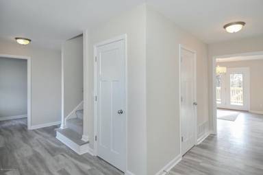 Main picture of 3203 Rolling Oak Blvd