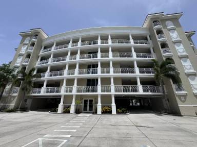 Main picture of 3805 Gulf Blvd