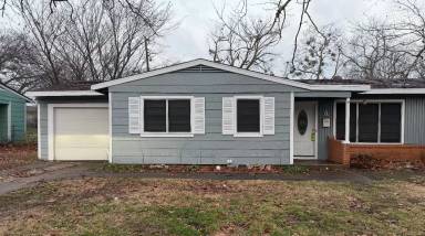 Main picture of 105 Twining Dr