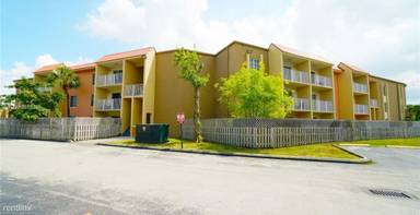 Main picture of Doral Gardens II
