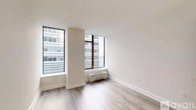 Main picture of 10 Hanover Square