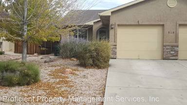 Main picture of 925 Meadows Ave