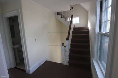 Main picture of 48 Brooks St
