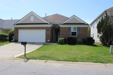 Main picture of 217 Edgecroft Way