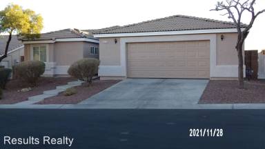 Main picture of 8133 Dancing Ave