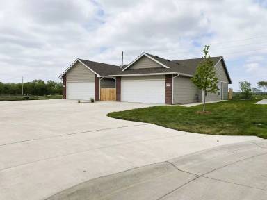 Main picture of 5472 Colburn Ct E
