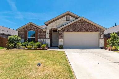 Main picture of 1952 Travertine Ave