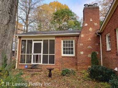 Main picture of 2611 Providence Rd