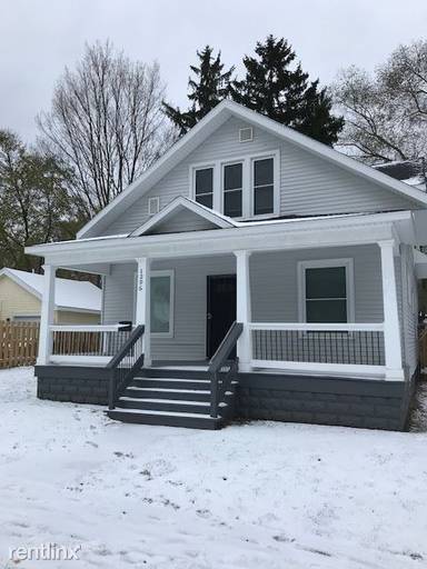 Main picture of 1296 5th St