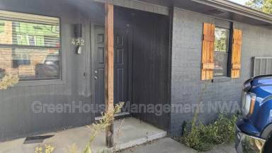 Main picture of 422 SE B St