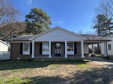 Main picture of 1105 Edgewood Ave