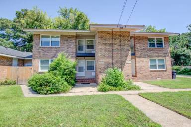 Main picture of 2912 Wesley St
