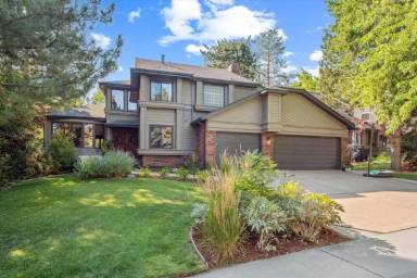 Main picture of 8056 S Krameria Way