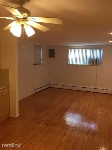 Main picture of 7104 Avenue W
