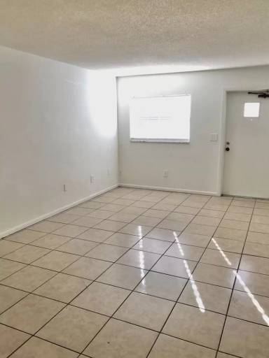 Main picture of 722 S Ingraham Ave