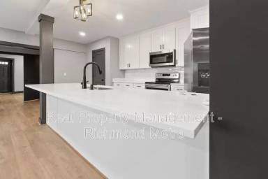 Main picture of 211 N 18th St