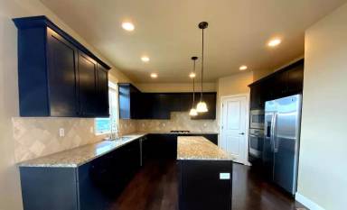 Main picture of 14526 SE Lyon Ct