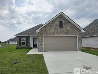 Main picture of 706 Venecia Dr