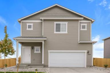 Main picture of 7410 Crystal Ave