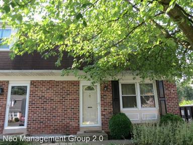 Main picture of 124 Ellen Way