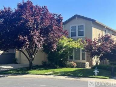 Main picture of 515 Borders Ct