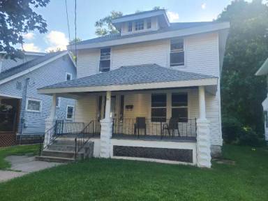 Main picture of 35 Richards Ave NW