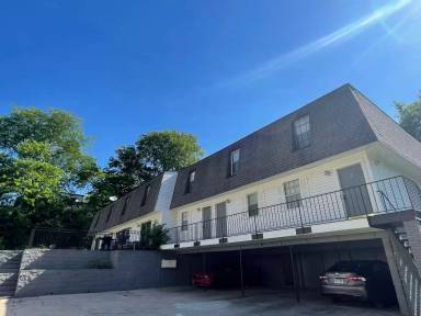 Main picture of 7718 S St