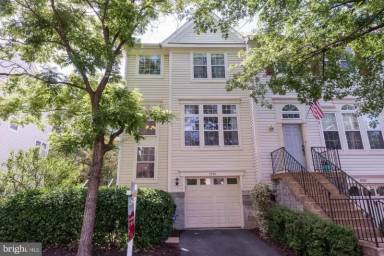 Main picture of 3834 Elbert Ave