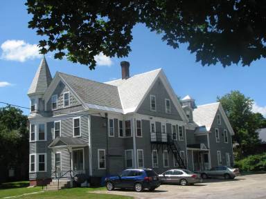 Main picture of 164 Roxbury St