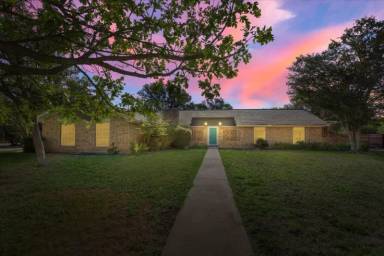 Main picture of 12205 Midland Walk