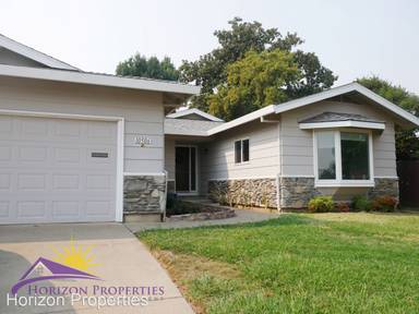 Main picture of 10506 Italia Way