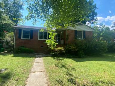 Main picture of 1100 Santa Rosa Rd