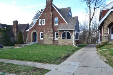 Main picture of 3613 Eaton Ln