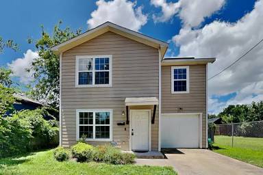 Main picture of 3321 Rutz St