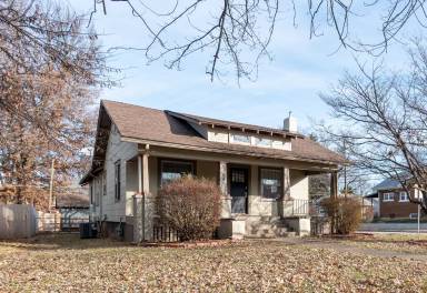Main picture of 545 E Delmar St