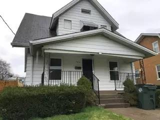 Main picture of 7424 Werner Ave