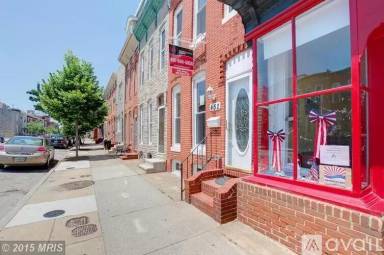 Main picture of 452 E Fort Ave