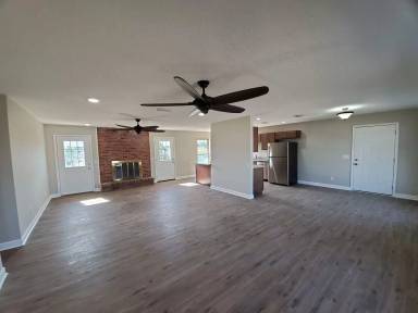 Main picture of 211 Sukoshi Dr