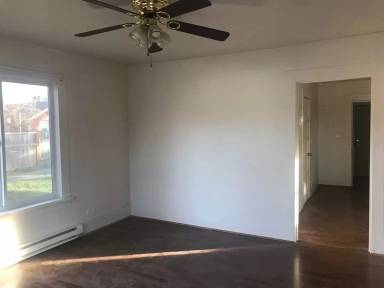Main picture of 212 Jefferson St