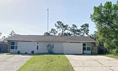 Main picture of 15763 SW 33rd Avenue Rd