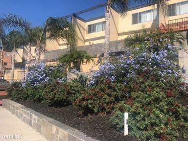 Main picture of 320 S Prospect Ave