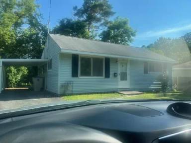 Main picture of 105 Warner Rd