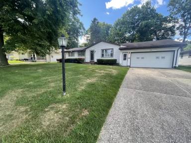 Main picture of 743 Forest Ridge Dr