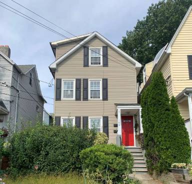 Main picture of 108 Forest St
