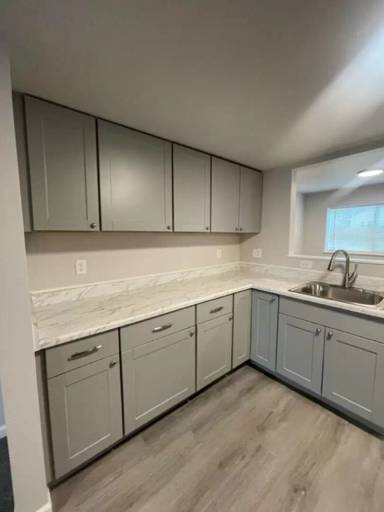 Main picture of 404 7th Ave W